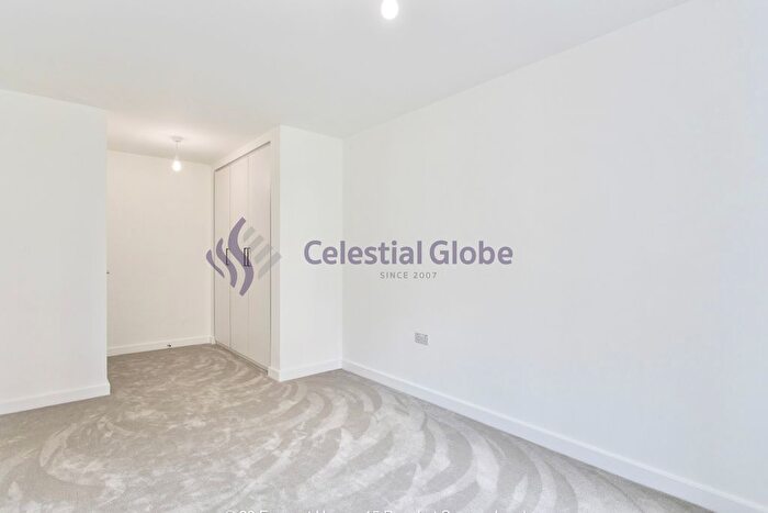 1 Bedroom Flat To Rent In Beaufort Square, London, NW9