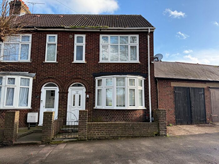 5 Bedroom Terraced House To Rent In Marlborough Road, Gillingham, ME7