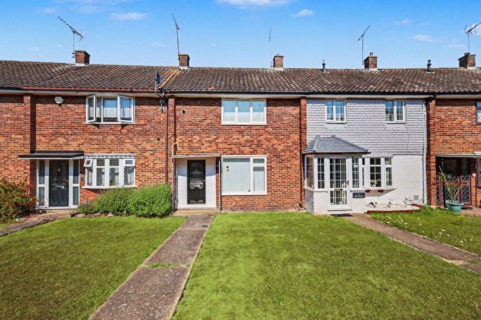 2 Bedroom Terraced House For Sale In Lee Walk, Basildon, Essex, SS16