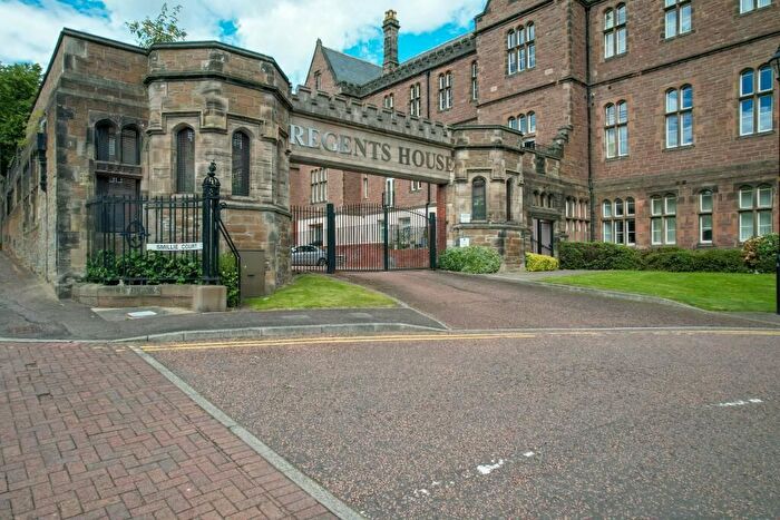 2 Bedroom Flat To Rent In Regents House, Smillie Court, Dundee, DD3