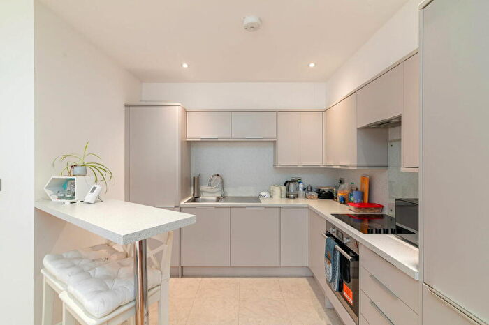1 Bedroom Flat To Rent In Mount Pleasant, Wembley, HA0