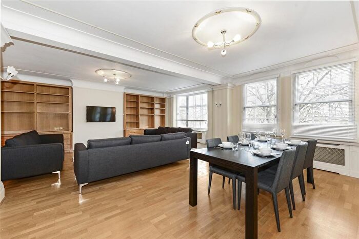 4 Bedroom Flat To Rent In Strathmore Court, Park Road, London, NW8