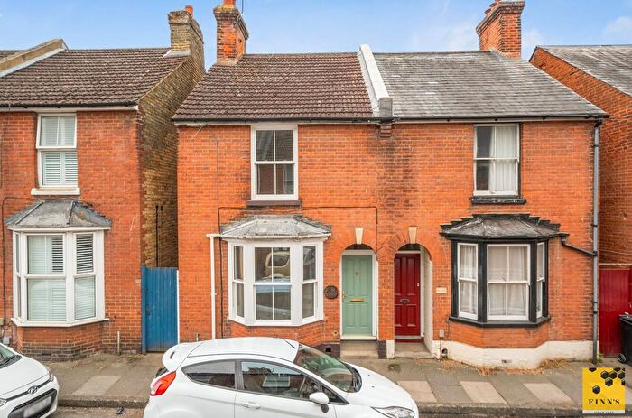 3 Bedroom Semi-Detached House For Sale In York Road, Canterbury, CT1