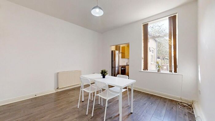 3 Bedroom Terraced House To Rent In Shoreham Street, Student Or Sharers Only, S1