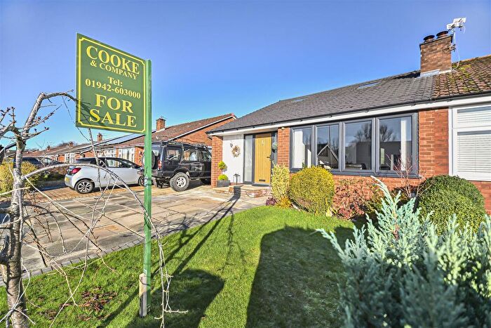 2 Bedroom Semi Detached Bungalow For Sale In Thames Avenue, Leigh, WN7