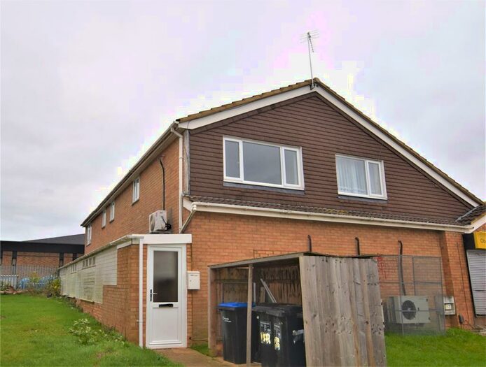 Property To Rent In Reynard Way, Kingsthorpe, Northampton, NN2