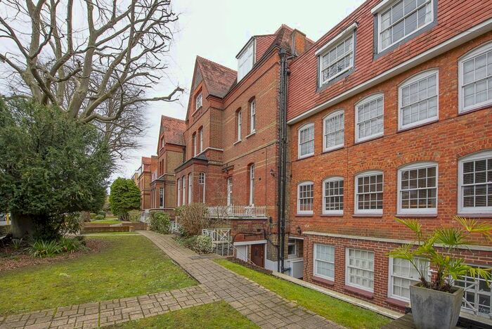 1 Bedroom Flat To Rent In Cambalt Road, SW15