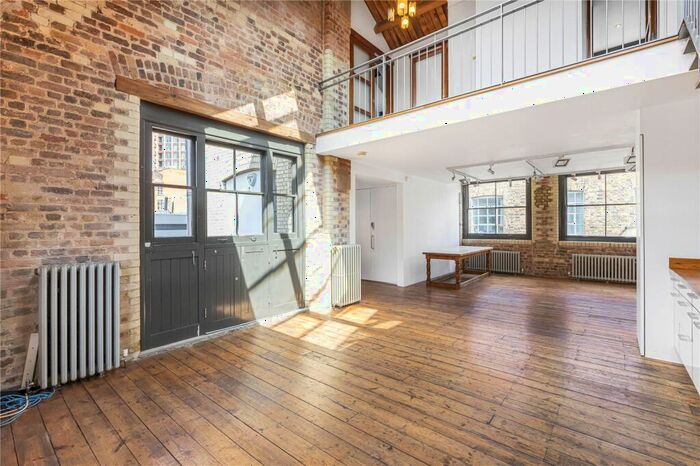 2 Bedroom Apartment To Rent In Dingley Place, London, EC1V