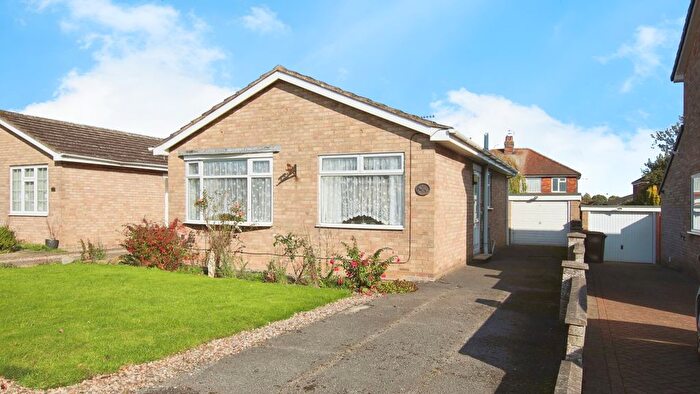 2 Bedroom Detached Bungalow For Sale In Elm Road, Driffield, YO25