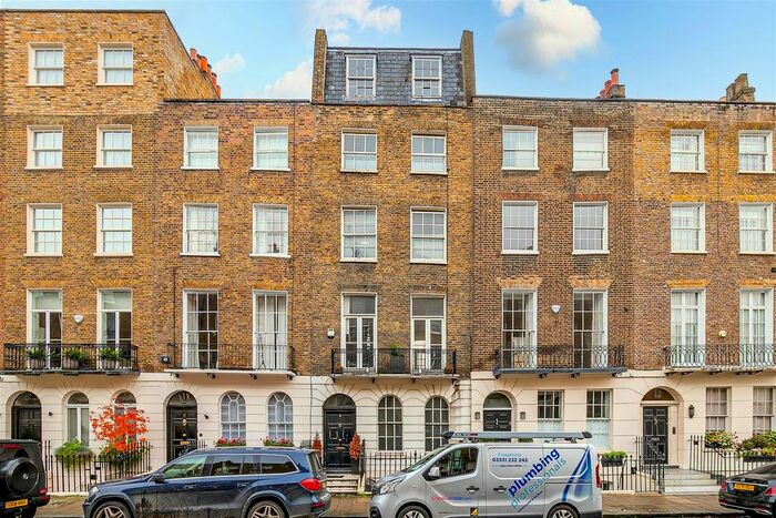 5 Bedroom Property For Sale In Chapel Street, London, SW1X