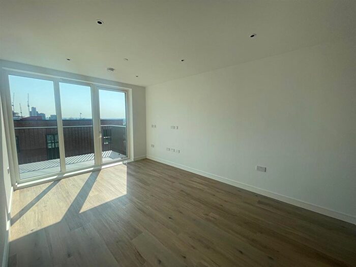 2 Bedroom Property To Rent In Iris House, Cedrus Avenue, Southall, UB1