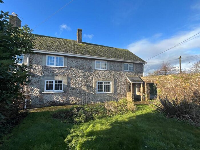 5 Bedroom House To Rent In Seaton Road, Musbury, EX13