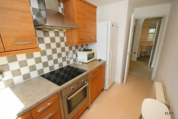 2 Bedroom Apartment To Rent In New Durham Courtyard, Gilesgate, DH1