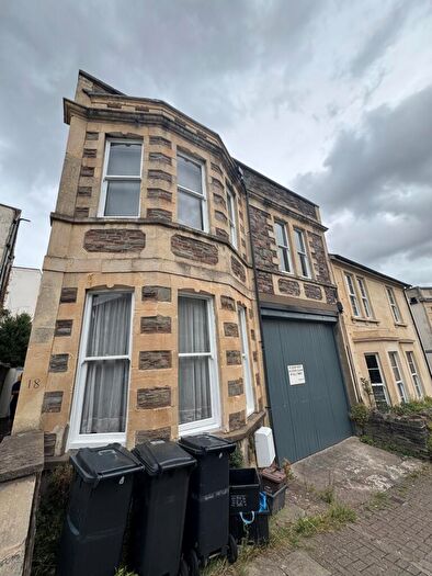 4 Bedroom End Of Terrace House To Rent In Normanton Road, Clifton, Bristol, BS8