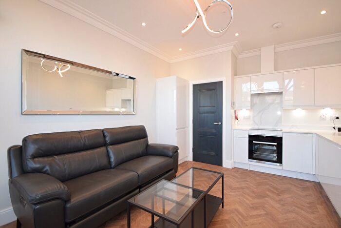 1 Bedroom Flat To Rent In Marlborough Road, Roath, CF23