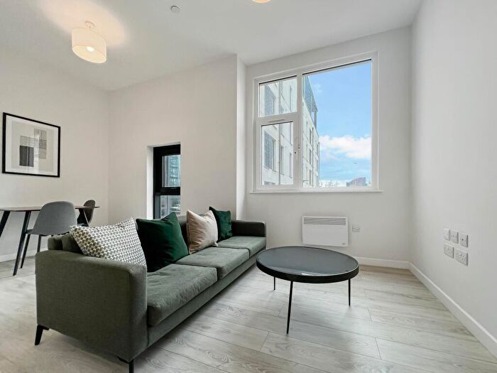 1 Bedroom Property To Rent In Block E, Victoria Riverside, Leeds, LS10