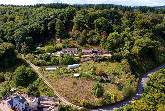 2 Bedroom Bungalow For Sale In Brains Green, Blakeney, GL15