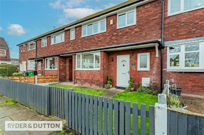 3 Bedroom Terraced House For Sale In York Road East, Alkrington, Middleton, Manchester, M24