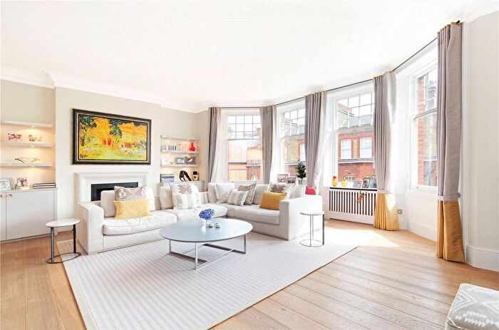 3 Bedroom Flat For Sale In Wynnstay Gardens, Allen Street, London, W8