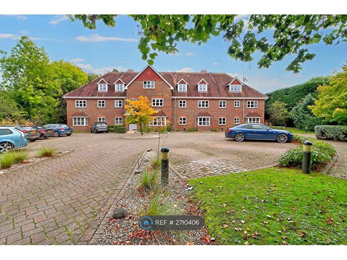 1 Bedroom Flat To Rent In Reading Road, Sherfield-On-Loddon, Hook, RG27