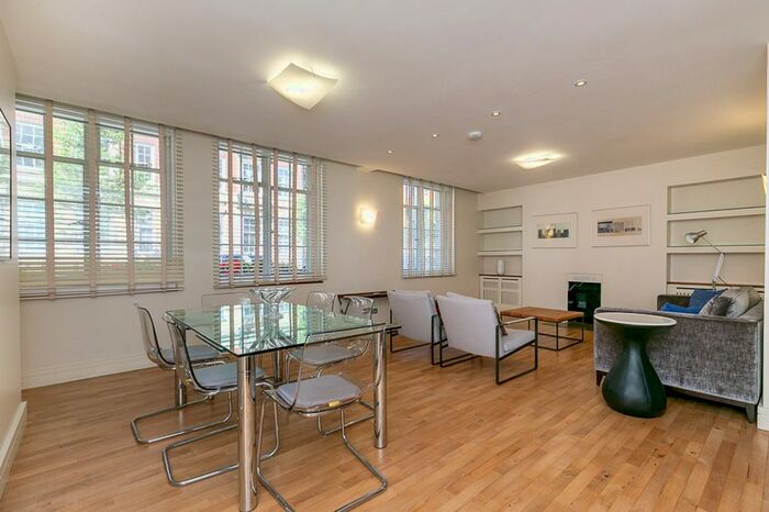 2 Bedroom Flat To Rent In Hallam Street, London, W1W