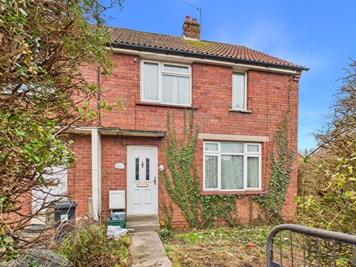 2 Bedroom End Of Terrace House For Sale In Elmleigh Avenue, Mangotsfield, BS16