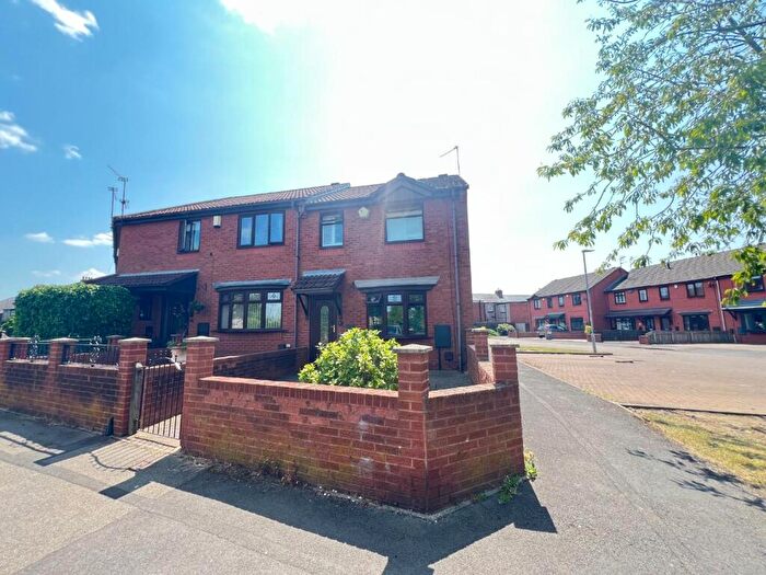 3 Bedroom End Of Terrace House For Sale In Holdforth Drive, Bishop Auckland, DL14