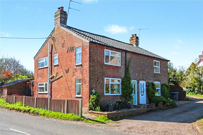 3 Bedroom Semi Detached House For Sale In Dunwich Road, Blythburgh, Halesworth, Suffolk, IP19