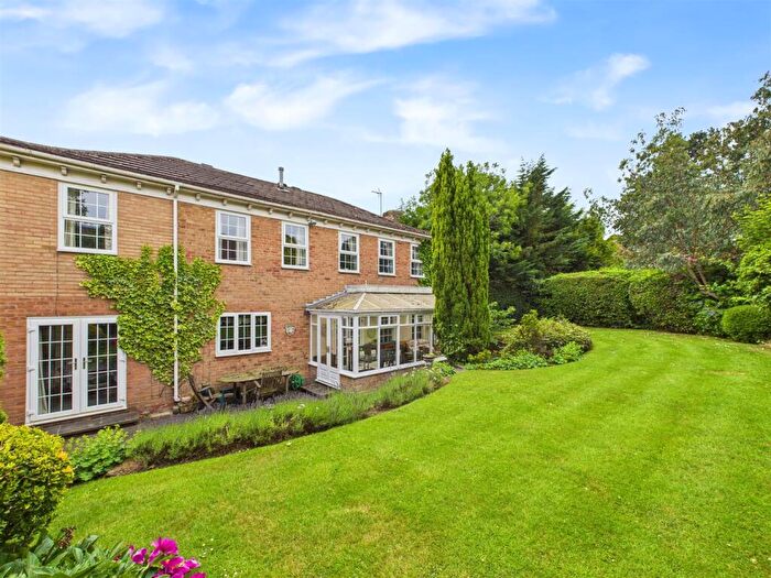 5 Bedroom Detached House For Sale In Holkham Rise, Whirlow, Sheffield, S11