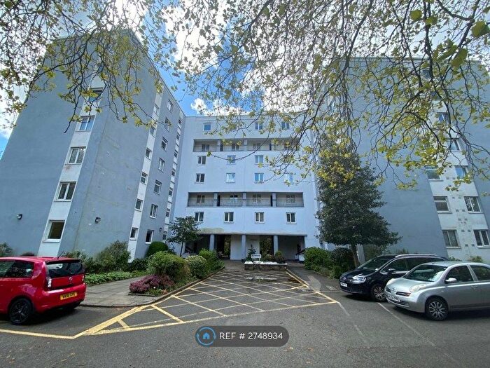 2 Bedroom Flat To Rent In Liverpool, Liverpool, L8