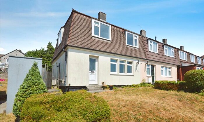 3 Bedroom End Of Terrace House For Sale In Budshead Road, Plymouth, Devon, PL5