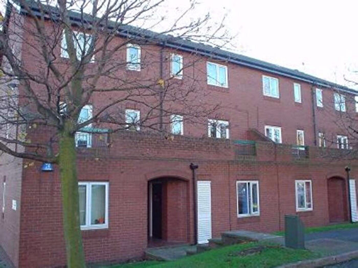 1 Bedroom House To Rent In Well Close Rise, Leeds, LS7