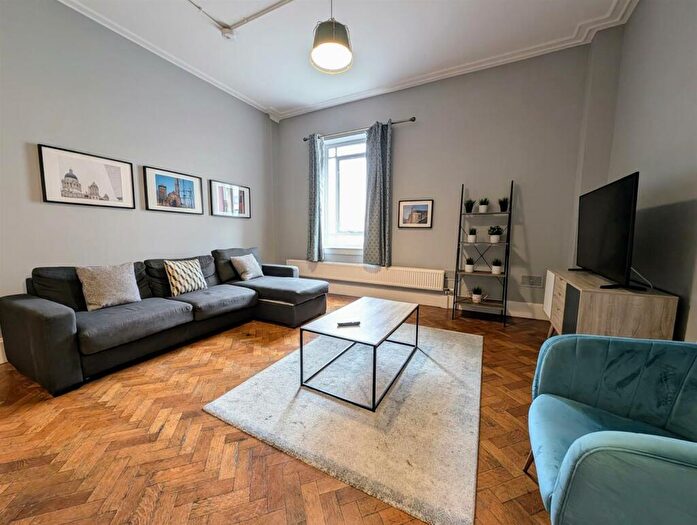2 Bedroom Apartment To Rent In Fenwick Street, Liverpool, L2