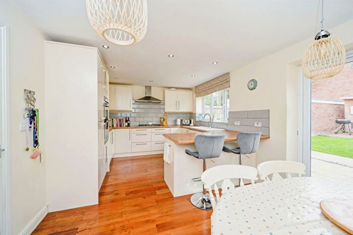 3 Bedroom Detached House For Sale In Hunters Ride, Stafford, ST17