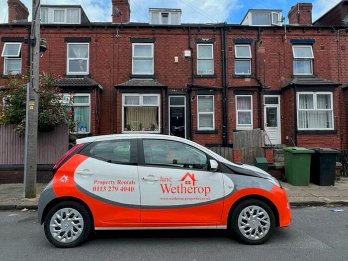 2 Bedroom Terraced House To Rent In Cross Flatts Terrace, Beeston, Leeds, LS11