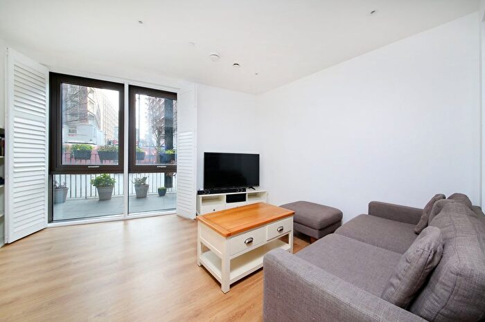2 Bedroom Flat For Sale In Chancery Building, New Mill Road, SW11