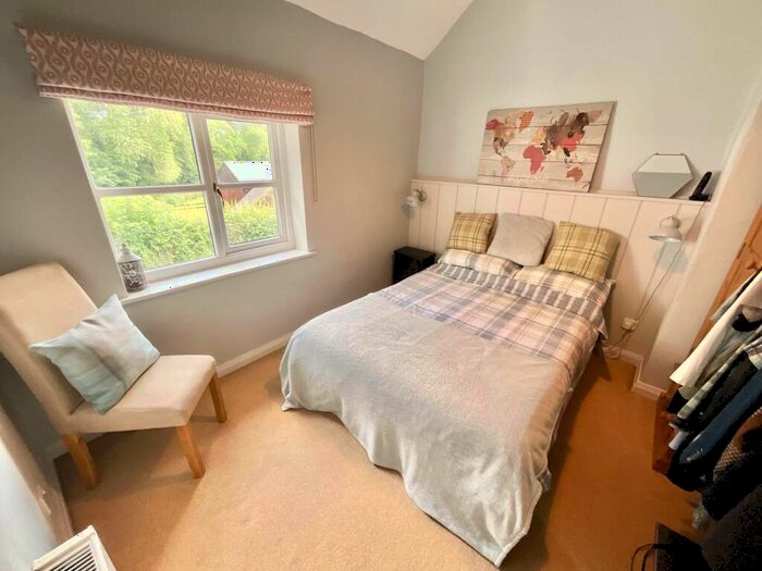 3 Bedroom Cottage For Sale In Copmere End, Stafford, ST21