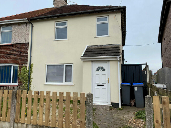 3 Bedroom Semi-Detached House To Rent In Lindale Gardens, FY4