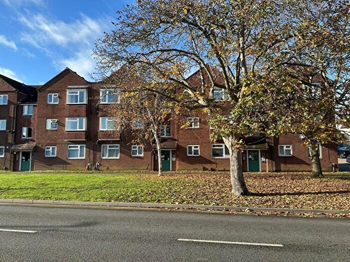 1 Bedroom Flat To Rent In Duck Street, Rushden, NN10