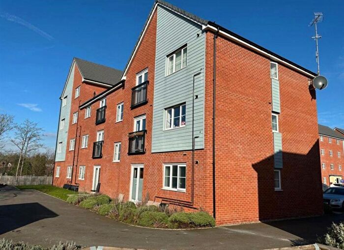 2 Bedroom Flat For Sale In Owens Road, Foleshill, Coventry, CV6