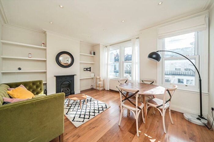 2 Bedroom Flat To Rent In Allestree Road, London, SW6