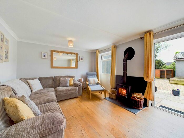 3 Bedroom Terraced House For Sale In Kenwith Drive, Kingsbridge, TQ7