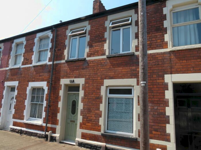 3 Bedroom Property To Rent In Spring Gardens Terrace, Roath, Cardiff, CF24