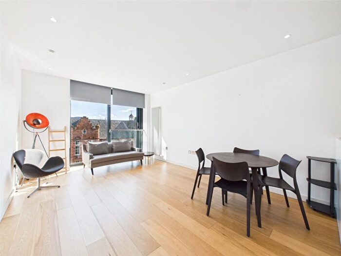 1 Bedroom Apartment To Rent In Simpson Loan, Quartermile, Edinburgh, EH3