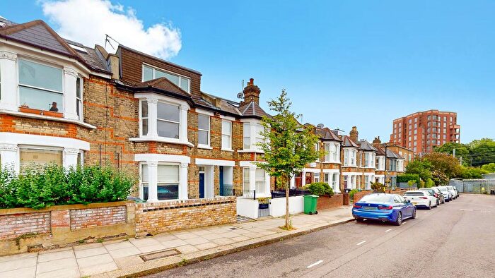 2 Bedroom Flat To Rent In Broomsleigh Street, London, NW6
