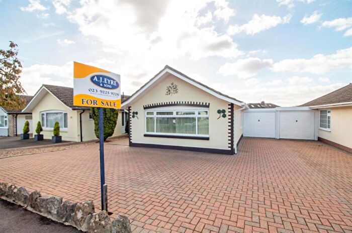 2 Bedroom Bungalow For Sale In Windsor Road, Waterlooville, PO7