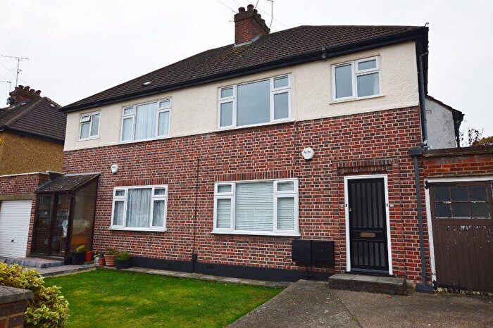 1 Bedroom Flat For Sale In Albert Road, Harrow, HA2