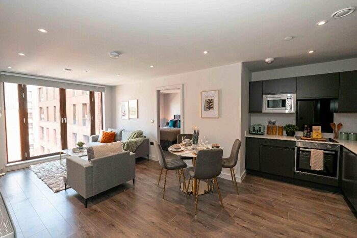 2 Bedroom Apartment To Rent In Parliament Square Crump St, Liverpool, Merseyside, L1