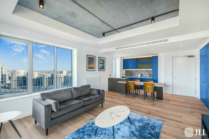 2 Bedroom Flat To Rent In Serapis House, Good Luck Hope, E14