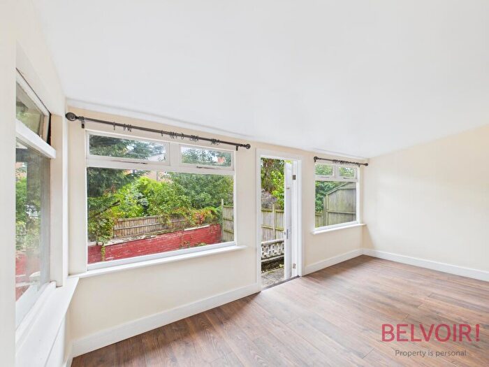 5 Bedroom Semi-Detached House For Sale In Edward Road, West Bridgford, NG2